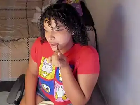 chloe kisses online show from 03/03/26, 11:38