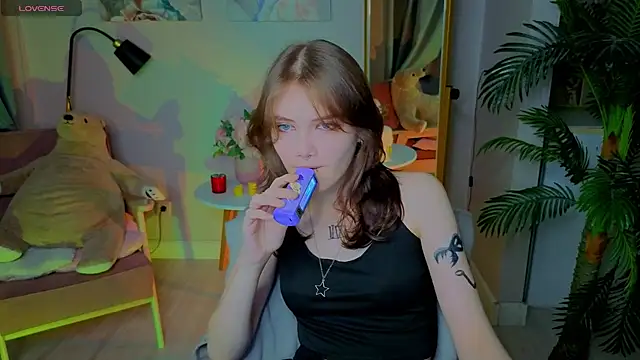 Snapshot of Dilara_xBaby chatting on 09/20/25, 02:29 Dilara xBaby online show from 09/20/25, 02:29