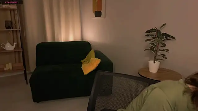 Dilara xBaby online show from 03/31/26, 02:39