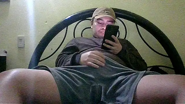 Snapshot of jorgexsuil2hh chatting on 06/17/26, 08:06 jorgexsuil2hh online show from 06/17/26, 08:06