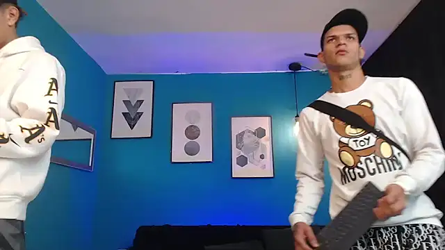 Kings of heaven online show from 10/22/25, 02:45