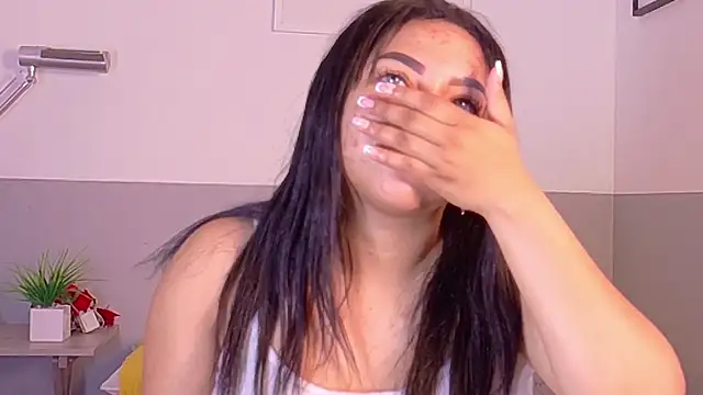 Snapshot of drooling4daddy chatting on 01/06/26, 01:04 drooling4daddy online show from 01/06/26, 01:04