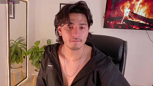 Elian savoy online show from 11/18/25, 12:27