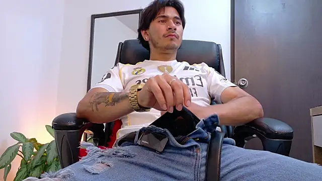 Elian savoy online show from 04/15/26, 10:54