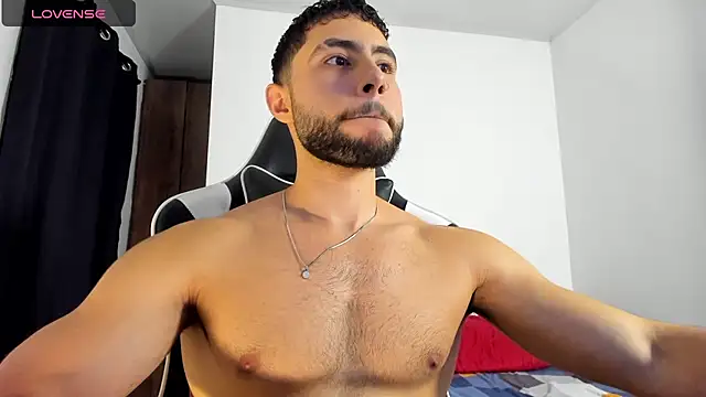 Snapshot of bryan_mugn chatting on 11/09/25, 02:32 bryan mugn online show from 11/09/25, 02:32