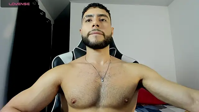 Snapshot of bryan_mugn chatting on 11/26/25, 05:52 bryan mugn online show from 11/26/25, 05:52