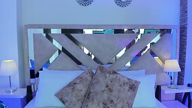 ximena vasquez8 online show from 04/02/26, 03:37