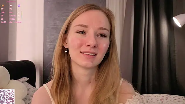 ElvinaRose online show from 12/22/25, 02:19