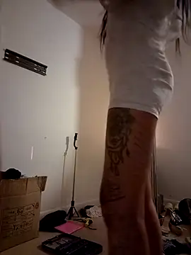 Tannedtattooed69 online show from 02/03/26, 07:02