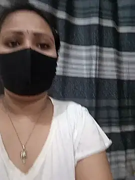 Snapshot of Mow_955 chatting on 10/26/25, 07:53 Mow 955 online show from 10/26/25, 07:53