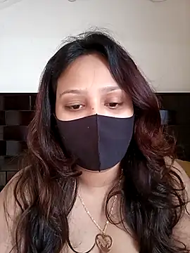 Snapshot of Mow_955 chatting on 11/02/25, 07:55 Mow 955 online show from 11/02/25, 07:55