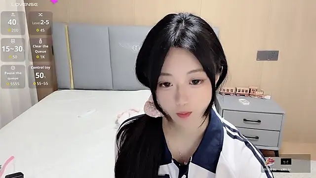 Snapshot of Pao7oO chatting on 04/27/26, 12:58 Pao7oO online show from 04/27/26, 12:58