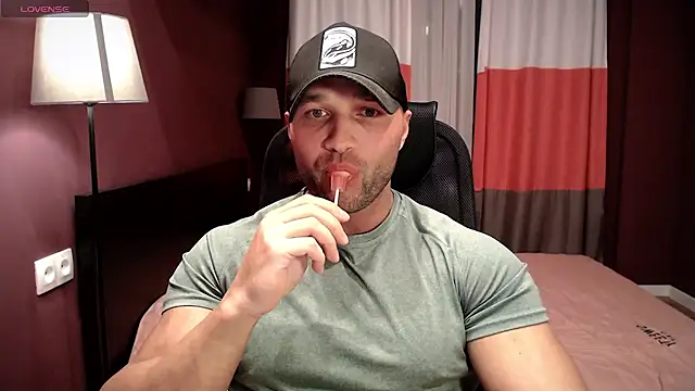 Snapshot of RikAdlerr chatting on 11/25/25, 02:50 RikAdlerr online show from 11/25/25, 02:50