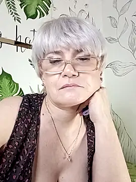 Snapshot of Catty_Lady chatting on 11/08/25, 08:51 Catty Lady online show from 11/08/25, 08:51