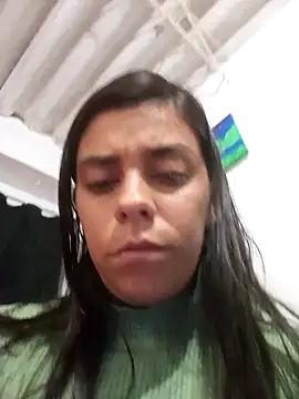 Snapshot of SharonDustLove chatting on 09/18/25, 04:58 SharonDustLove online show from 09/18/25, 04:58