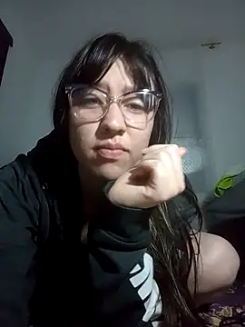 lareinalareinadelanal online show from 09/24/25, 11:35