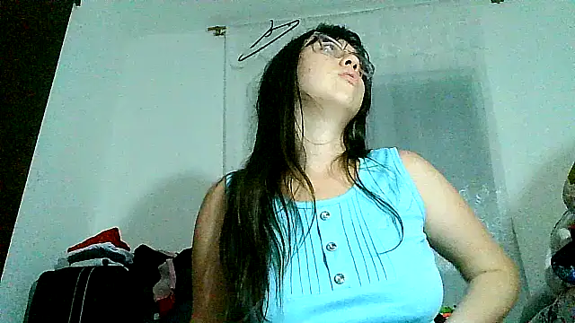 lareinalareinadelanal online show from 09/27/25, 11:37