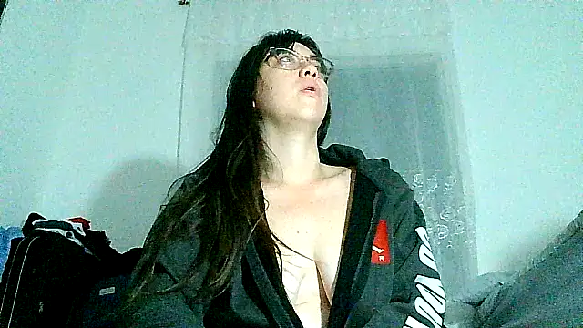 lareinalareinadelanal online show from 09/28/25, 09:47