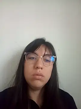 lareinalareinadelanal online show from 10/16/25, 11:44