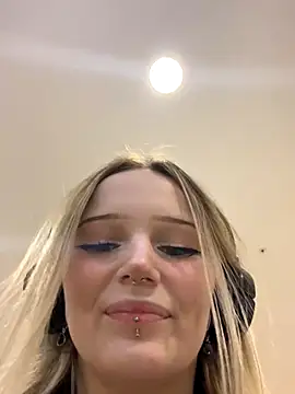 softlyblessed online show from 10/11/25, 02:48