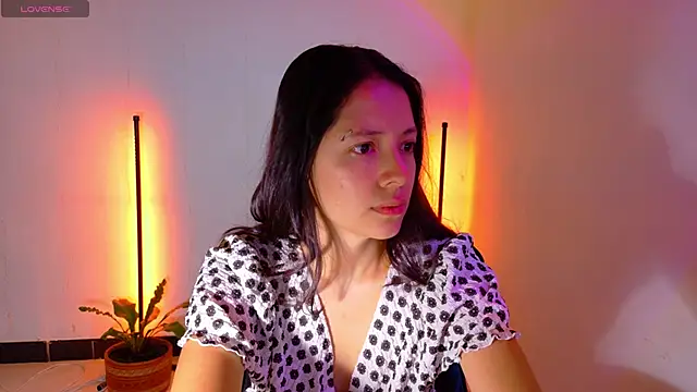 Sarasavage online show from 05/15/26, 12:34