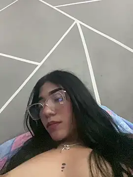 ElaRose 12 online show from 01/17/26, 07:39