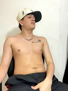 Themasterhades 777 online show from 09/12/25, 10:21