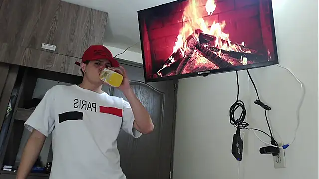 Themasterhades 777 online show from 11/20/25, 10:31