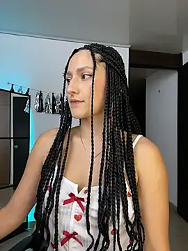 Snapshot of lenkaa chatting on 03/08/26, 12:52 lenkaa online show from 03/08/26, 12:52