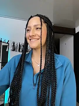 Snapshot of lenkaa chatting on 03/12/26, 12:17 lenkaa online show from 03/12/26, 12:17