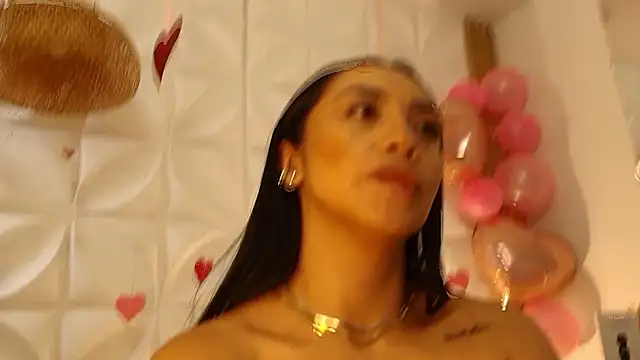 ana riveros online show from 02/12/26, 07:53