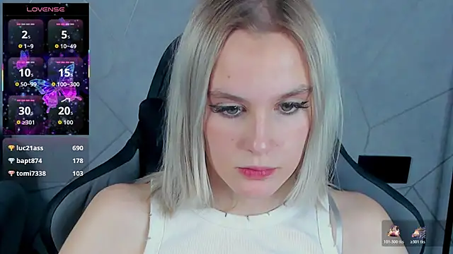 Carolin Miller online show from 12/03/25, 10:08