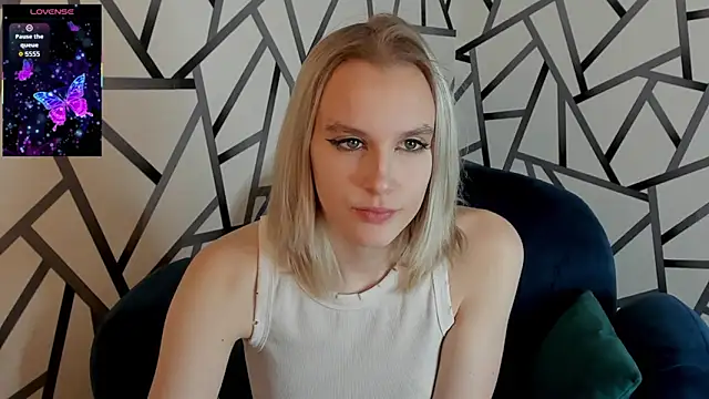 Carolin Miller online show from 12/05/25, 09:29