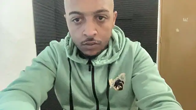 Snapshot of Minidemonkush chatting on 11/12/25, 09:32 Minidemonkush online show from 11/12/25, 09:32