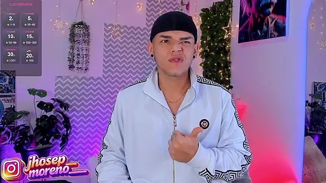 Snapshot of jhosepMoreno chatting on 03/13/26, 12:23 jhosepMoreno online show from 03/13/26, 12:23