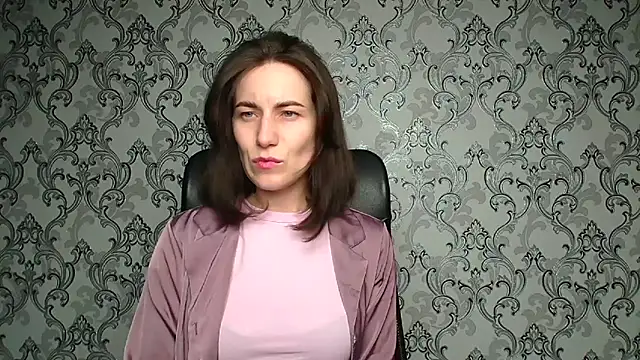 Kelly Kisss online show from 02/05/26, 06:12