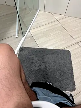 Snapshot of japa-16cm chatting on 09/11/25, 10:15 japa-16cm online show from 09/11/25, 10:15