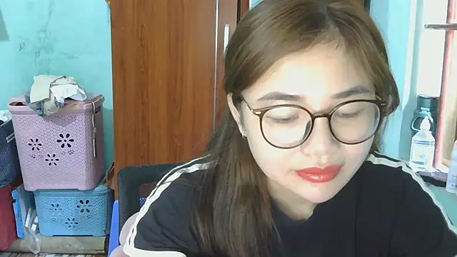 Uhem112 online show from 10/15/25, 12:55