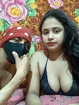 Seducing couple online show from 03/28/26, 04:39