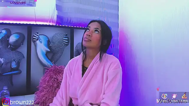  naomibrown  online show from 11/20/25, 05:07