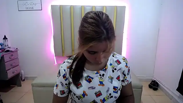 keilicita tonny 18 online show from 10/13/25, 05:13