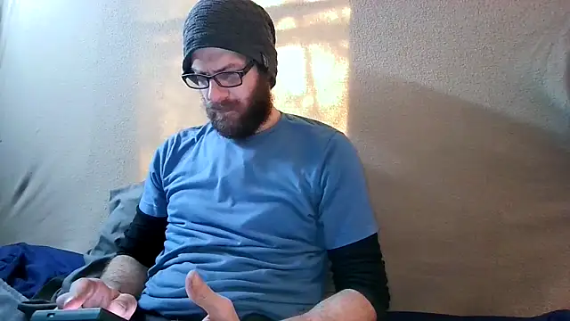 ChristopherMeade online show from 12/19/25, 05:20