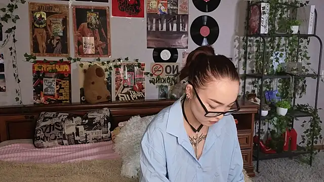 OdetteBiddy online show from 11/14/25, 08:07