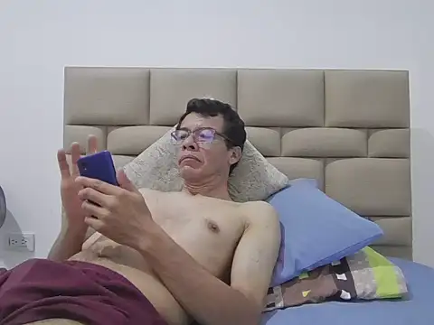 skinnylatino51 online show from 03/14/26, 12:39