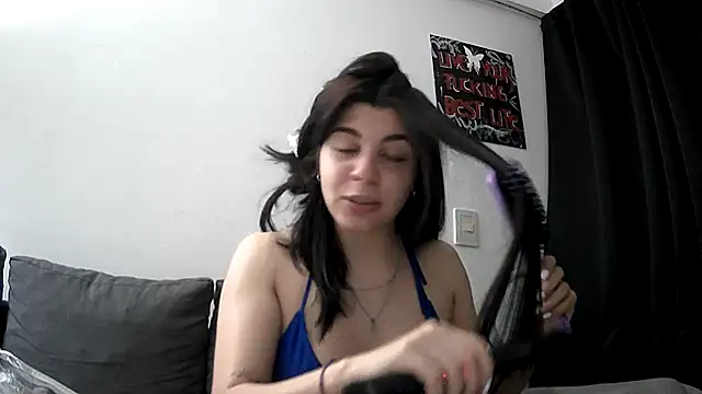 VioletaZein online show from 11/16/25, 05:02