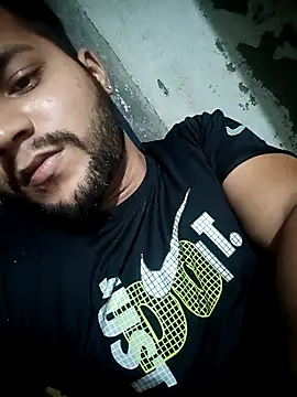 Snapshot of Kartikkartik8595 chatting on 11/19/25, 07:25 Kartikkartik8595 online show from 11/19/25, 07:25