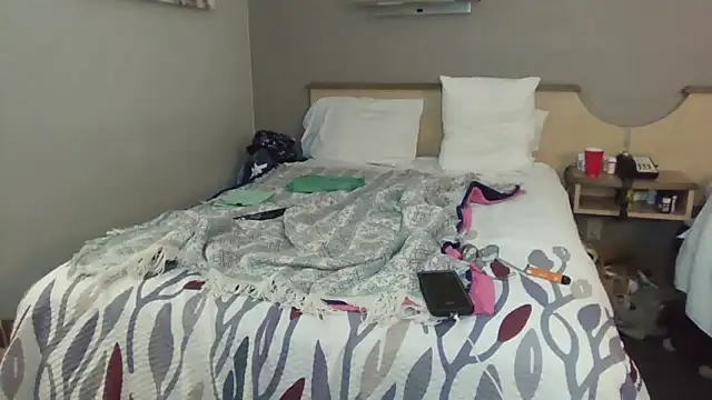 Skater1287 online show from 03/12/26, 02:29