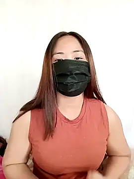 Snapshot of sia_143 chatting on 02/26/26, 05:28 sia 143 online show from 02/26/26, 05:28