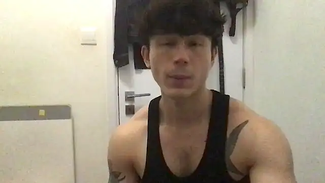 Snapshot of natenatejosh chatting on 09/10/25, 02:06 natenatejosh online show from 09/10/25, 02:06