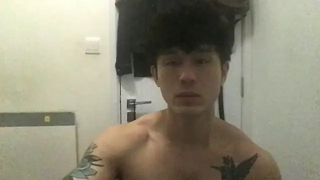 Snapshot of natenatejosh chatting on 10/14/25, 02:40 natenatejosh online show from 10/14/25, 02:40